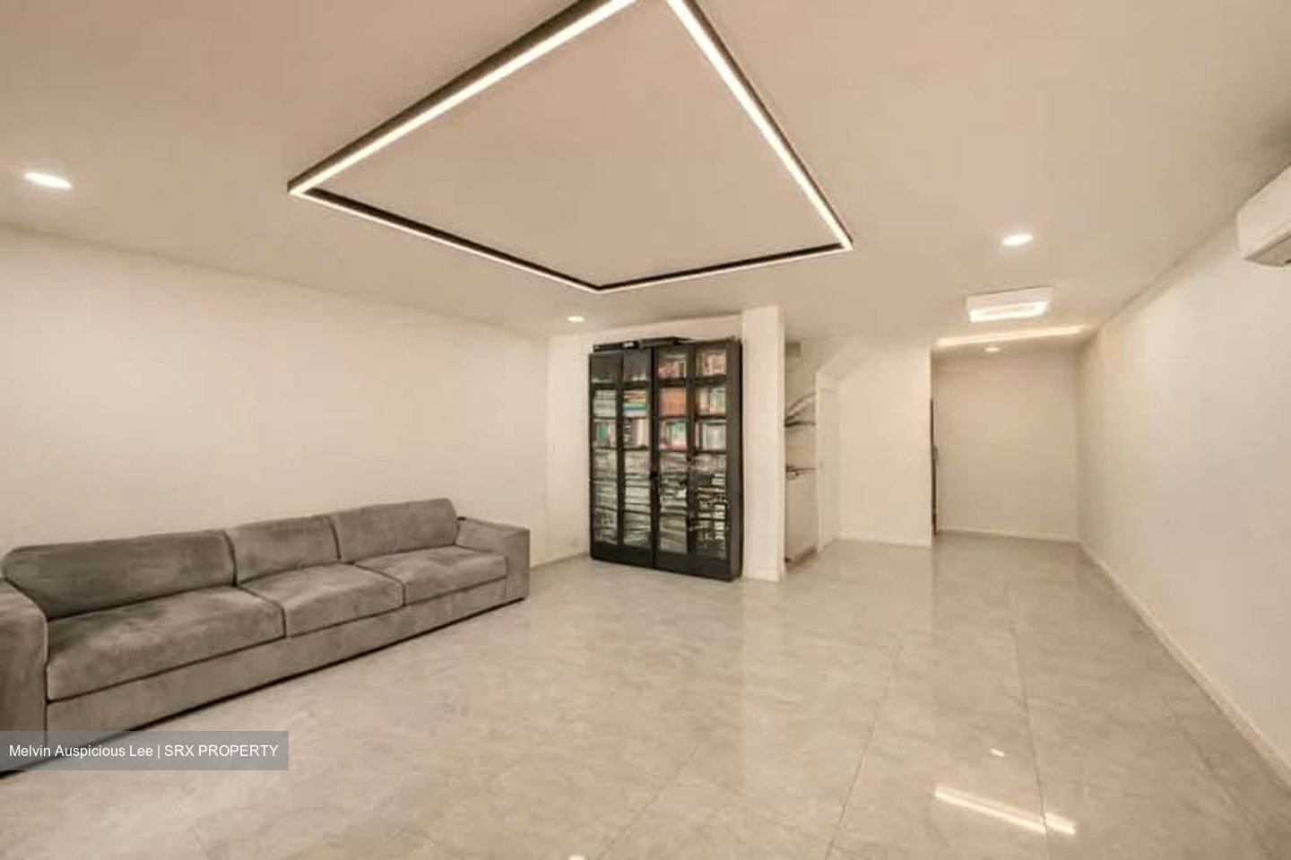 Cotswold Close (D13), Terrace #553359571